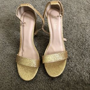 Glitter gold Bella Marie heels